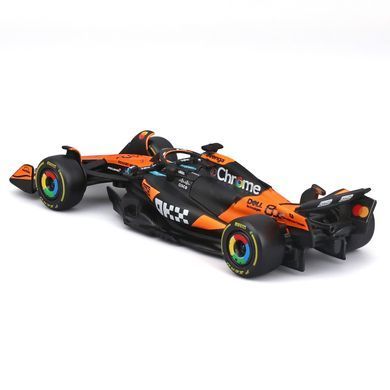 Автомодель (1:43) McLaren F1 MCL39 (2025) Bburago 18-38248 в ассортименте