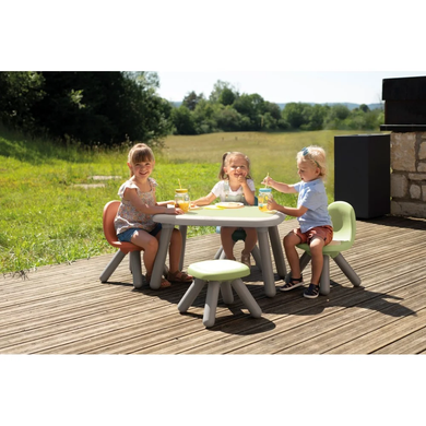 Пластиковый детский стол (до 70 кг) Kid Table Smoby Life 7600880408