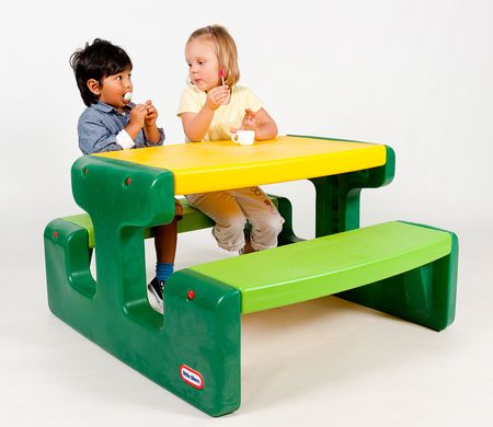 Детский большой стол для пикника Picnic Table Evergreen Little Tikes 466A для 6 детей