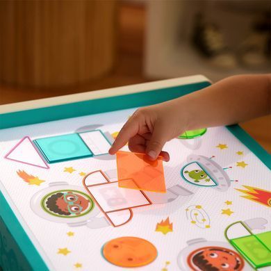 Уценка учебный набор со световым центром Light Box Playset Look & Shine Battat BX2604Z