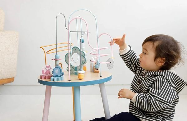 Дерев'яний навчальний маніпулятивний стіл Монтессорі PolarB Viga Toys Wire Beads Table 44033
