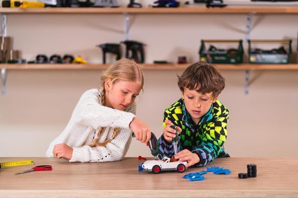 Игровой набор Тюнинг автомобиля с отверткой Ixolino II Bosch mini Car tuning set Theo Klein 8630