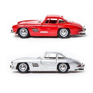 Металева машинка Mercedes-Benz 300 Sl (1954) Bburago 18-22023 (в асортименті)