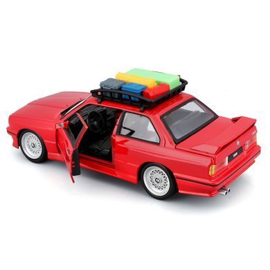 Металева машинка BMW M3 Eurotrek (1988) Bburago 18-23014 (1:24)