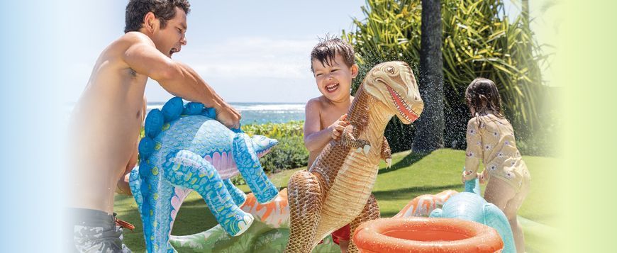 Дитячий ігровий центр-басейн Jurassic Adventure Play Center Intex 56132