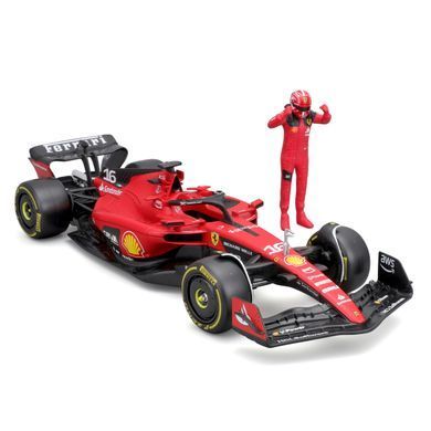 Металева автомодель з фігуркою водія Ferrari SF-23 (1:24) Bburago 18-26809 в асортименті