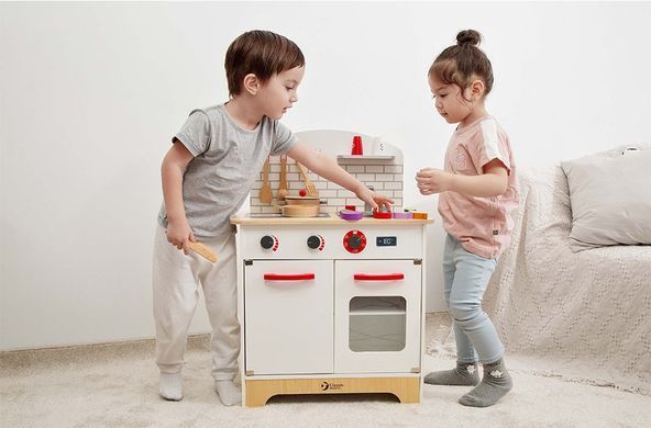 Дитяча дерев'яна кухня з аксесуарами Chef's Kitchen Set Classic World CW4201