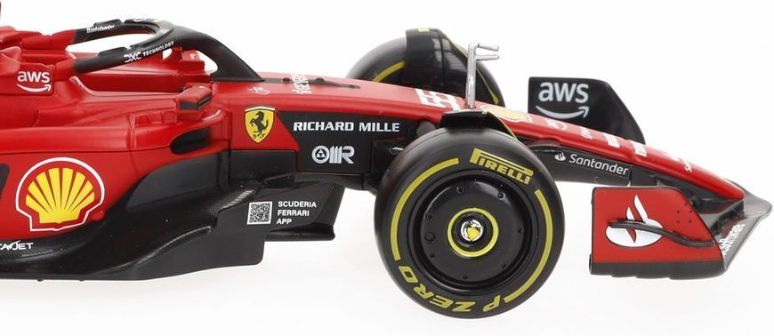 Металева автомодель з фігуркою водія Ferrari SF-23 (1:24) Bburago 18-26809 в асортименті