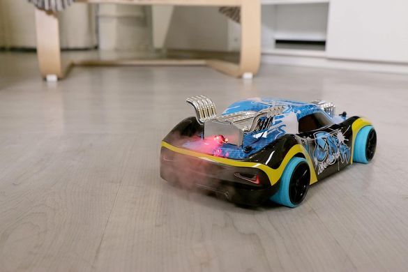 Уценка LED Машинка на радиоуправлении Exost Xmoke & Lightning Dash RC Car (2,4 GHz, 1/14) Silverlit 20628