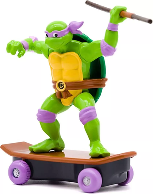 Игровая фигурка Донателло на скейтборде Черепашки-ниндзя TMNT Sewer Shredders Classic Donatello Funrise 71023