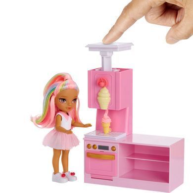 Уценка Игровой набор с куклой Rainbow High кондитерская Кенди Littles Dessert Shop with Kandy MGA 522058