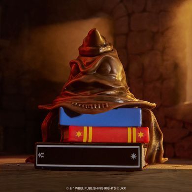 Ігрова фігурка Сортувальний капелюх серії Гаррі Поттер Funko POP! Harry Potter Sorting Hat 93383 зі звуком