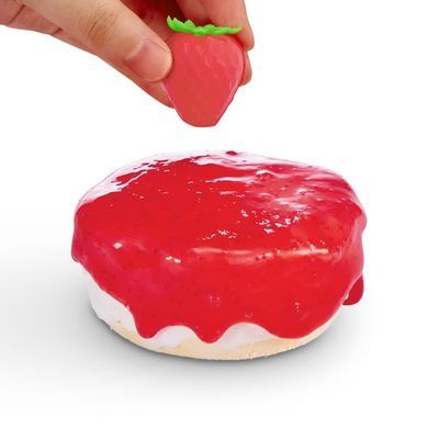 Игровой набор со слаймами Slime Mart Shopping Bag Клубничный чизкейк Zuru 15901A