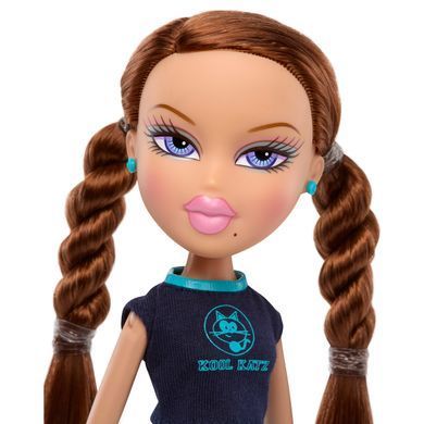 Лялька футболістка Роксі Bratz Play Sportz Roxxi Soccer Doll MGA 569558