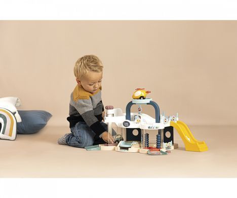 Игровой набор Мой первый гараж с машинкой First Garage Little Smoby 7600140202