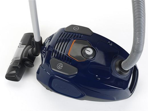 Игрушечный пылесос Electrolux Theo Klein 6870 всасывает пенопластовые шарики