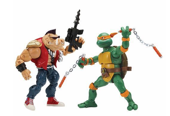 Уцінка Набір ігрових фігурок Мікеланджело проти Бібопа TMNT Playmates Toys 81277