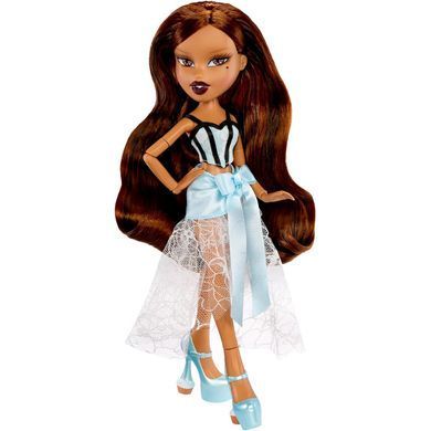 Игровой набор с куклой Bratz Stylin' Birthdayz Yasmin Doll MGA 596028 футболка для тебя&nbsp;