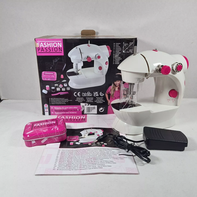 Электрическая детская швейная машинка Fashion Passion Theo Klein 7901 Kids sewing machine