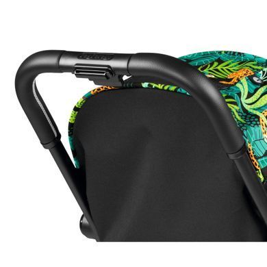 Легка прогулянкова коляска Peg-Perego Selfie Jaguars IP22000000JL24RO01