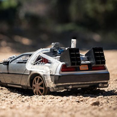 Металева машина 1/24 DeLorean Назад у майбутнє 3 Time Machine Jada Toys 253255073 зі світлом