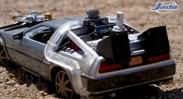 Металева машина 1/24 DeLorean Назад у майбутнє 3 Time Machine Jada Toys 253255073 зі світлом