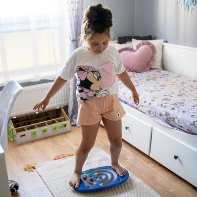 Сенсорная деревянная доска для балансировки с лабиринтом Trace and Balance Viga Toys 50668