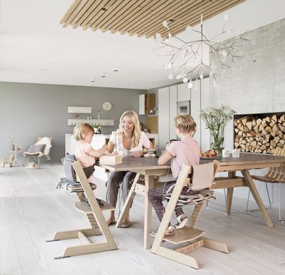 Універсальний дитячій стiльчик Stokke Tripp Trapp 100105 (whitewash)