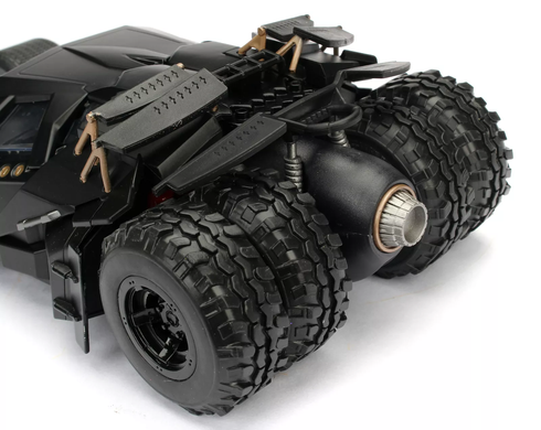 Металева машина Бетмобіль 1:24 Темного лицаря 2008 з фігуркою Бетмена Jada Toys 253215005