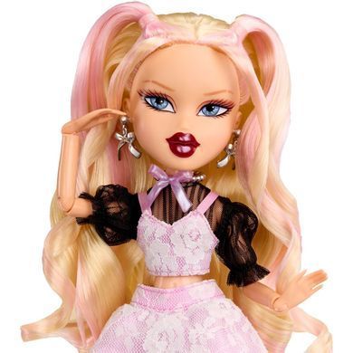 Ігровий набір з лялькою Bratz Stylin' Birthdayz Cloe Doll MGA 596011 футболка для тебе