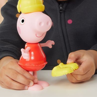 Игровой набор Одень Пеппу Dress-Up Peppa Figurines G0331