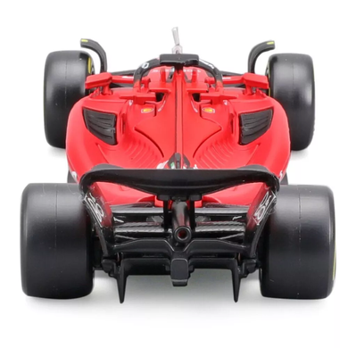 Металева машинка Ferrari SF-23 (1:43) Bburago 18-36836