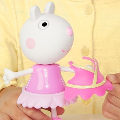 Игровой набор Одень Сюзи Suzy Sheep Dress-Up Peppa Figurines G0330