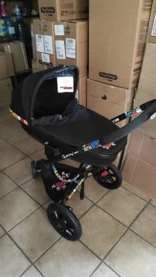 Коляска 2 в 1 Quinny Moodd Britto Black Devotion