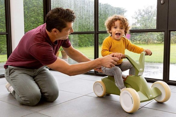 Дитячий біговел-велокарт на педалях 2в1 Berg GO2 Retro Green 24.50.08.00 зелений