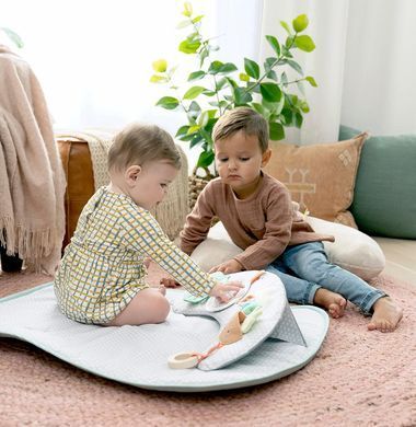 Развивающий коврик 4 в 1 Cozy Prop Sit Up and Activity Mat Ingenuity Kids2 12629