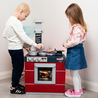 Дитяча ігрова кухня Miele Compact Kitchen Theo Klein 9044 з духовкою, витяжкою, раковиною