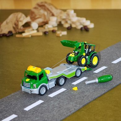 Ігровий набір транспортер з трактором John Deere 6215R Theo Klein 3908