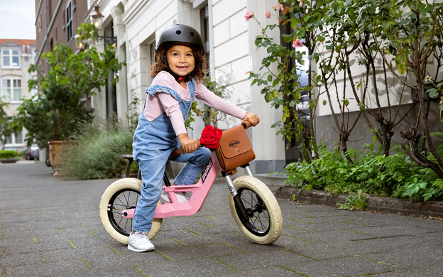Двоколісний біговел Berg Biky Retro Pink 24.75.51.00 від 2,5 років
