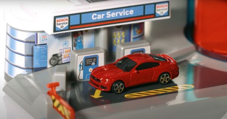 Парковочный гараж Bosch Car Service Helix Parking Garage Theo Klein 2899 с двумя машинками