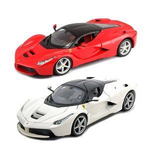 Металева машинка Ferrari (1:24) Bburago 18-26001 колір в асортименті