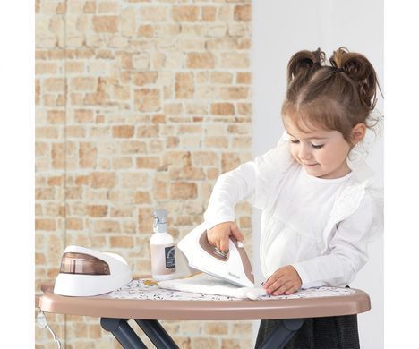 Ігровий набір прасувальна дошка з паровою праскою Tefal Ironing Board Smoby 7600330125